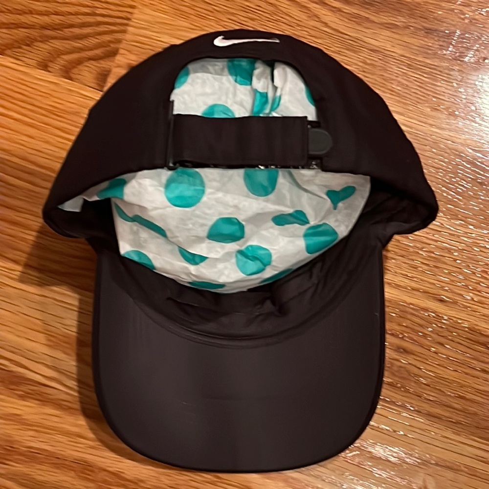 Nike golf cap adjustable back Fiddlers Elbow